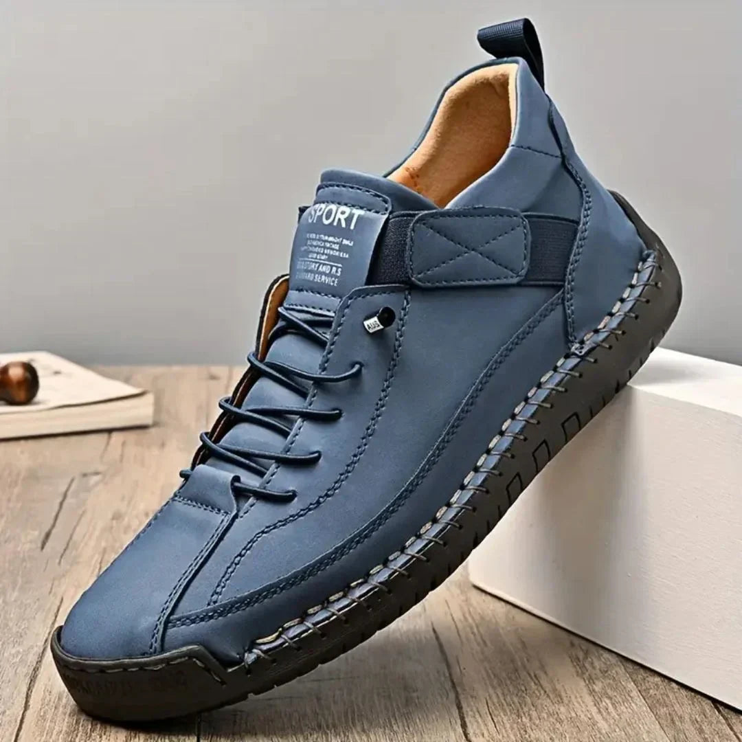 Baskets urbaines à lacets pour homme, silhouette épurée et semelle robuste