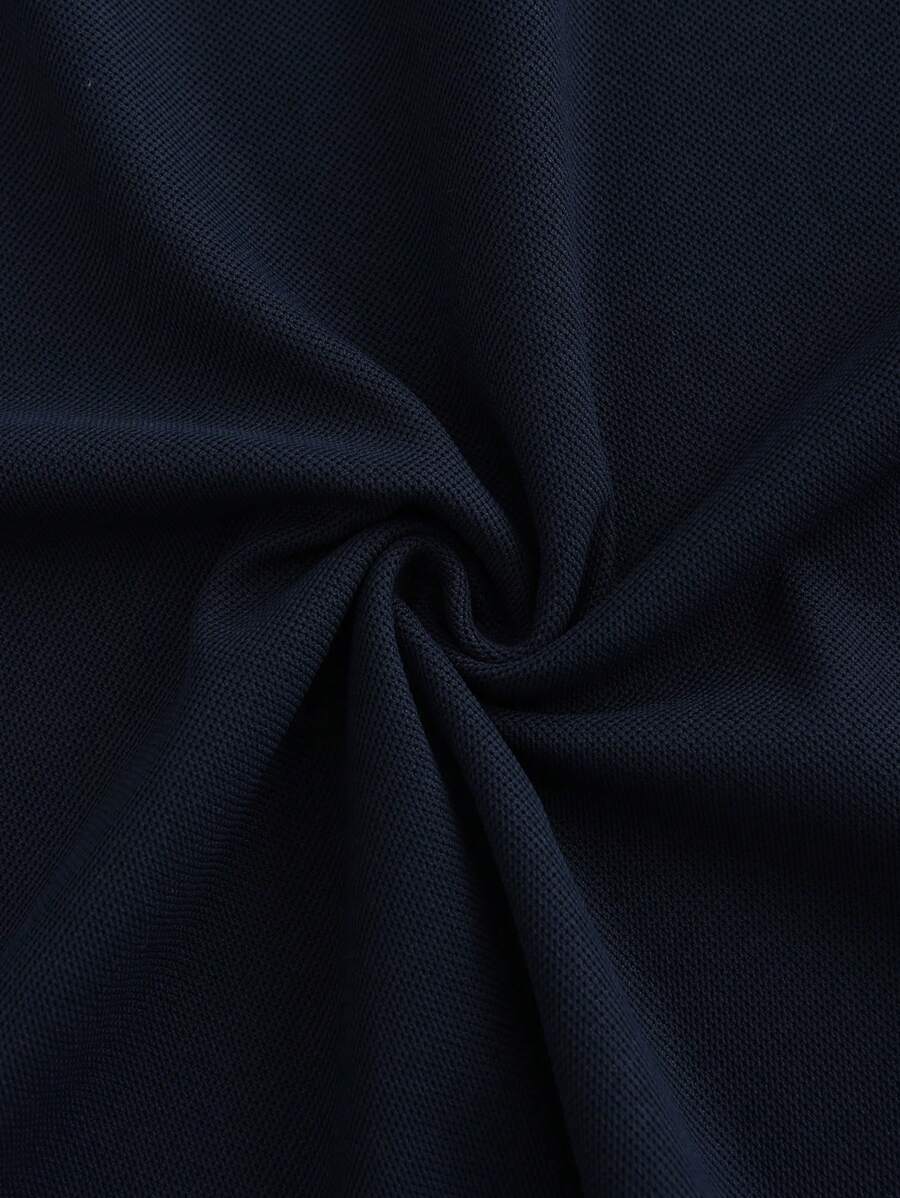 Polo pour homme en polyester à coupe classique avec détail de boutons
