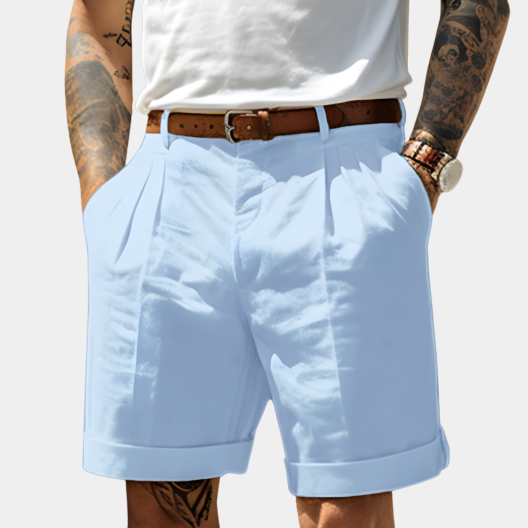 Bermuda en coton pour homme avec revers et plis avant, coupe ajustée