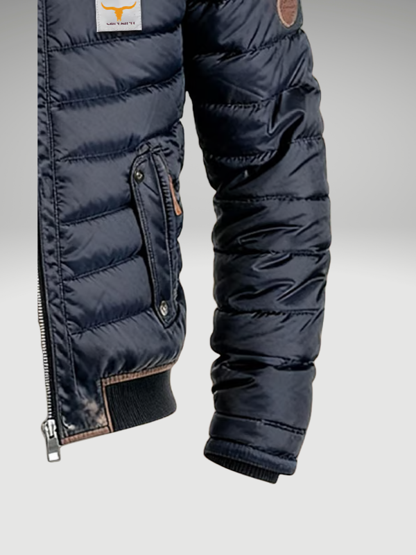 Veste urbaine pour homme bleu marine avec col montant et poches poitrine boutonnées