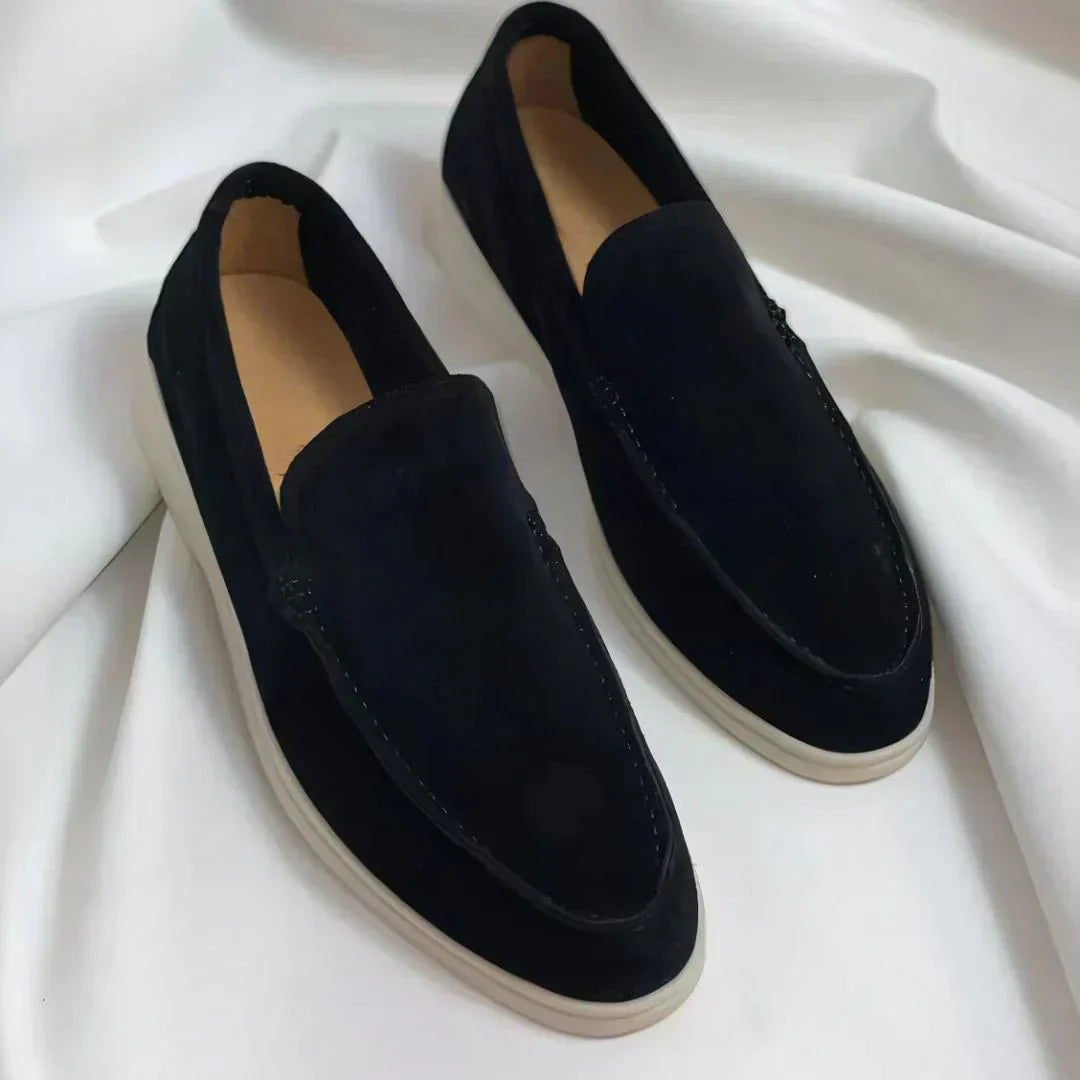 Mocassins en cuir velours pour homme à la surface veloutée et à la forme épurée