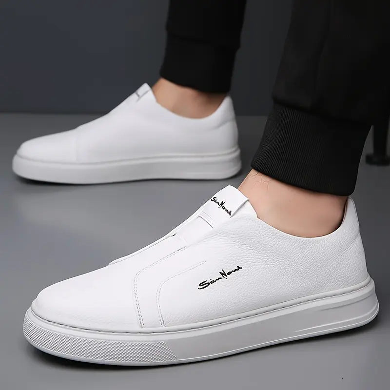 Sneakers slip-on sans lacets pour homme à la tige épurée