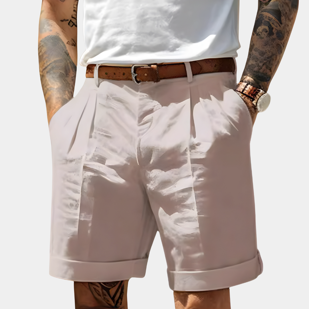 Bermuda en coton pour homme avec revers et plis avant, coupe ajustée