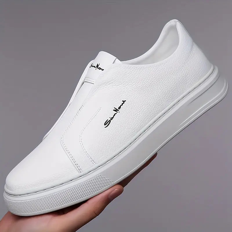 Sneakers slip-on sans lacets pour homme à la tige épurée