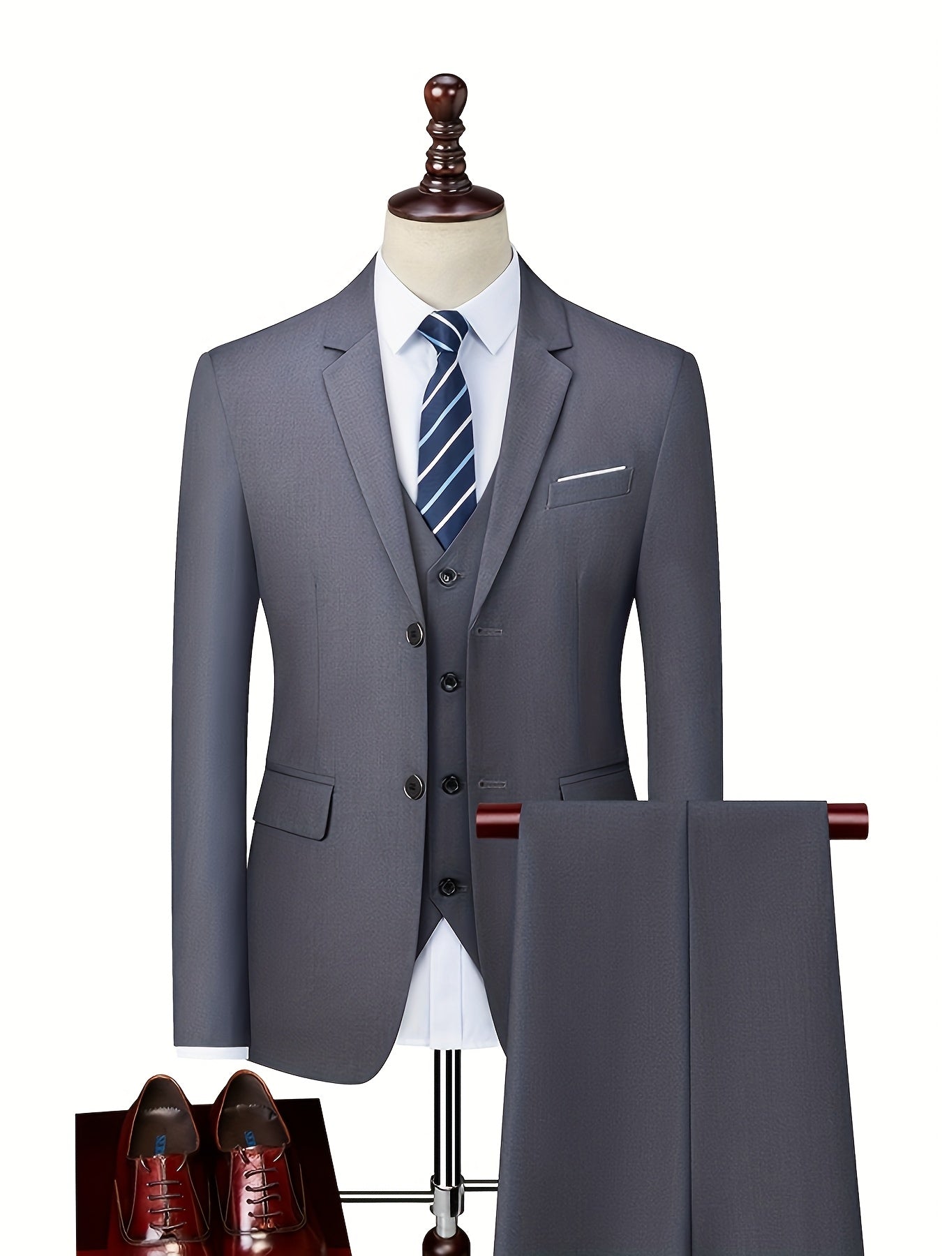 Costume deux pièces coupe slim pour homme en bleu marine