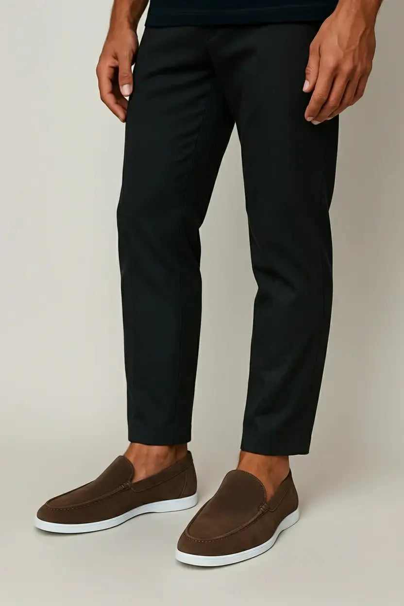 Mocassins en cuir velours pour homme à la surface veloutée et à la forme épurée