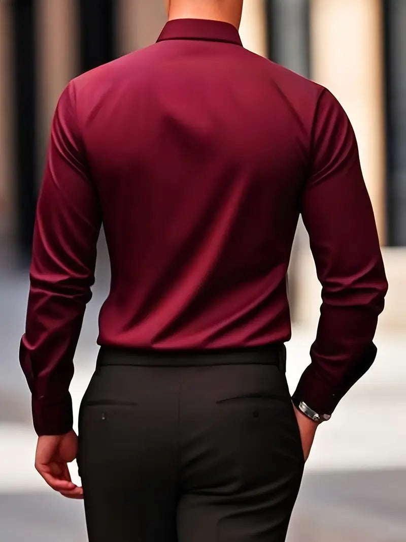 Chemise à manches longues coupe slim pour homme avec col structuré
