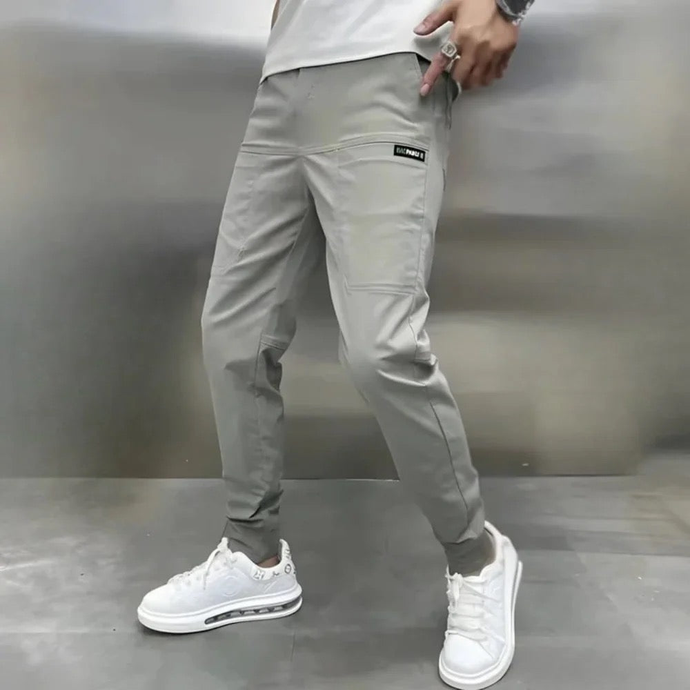 Pantalon cargo stretch pour homme, coupe moderne, disponible en plusieurs coloris