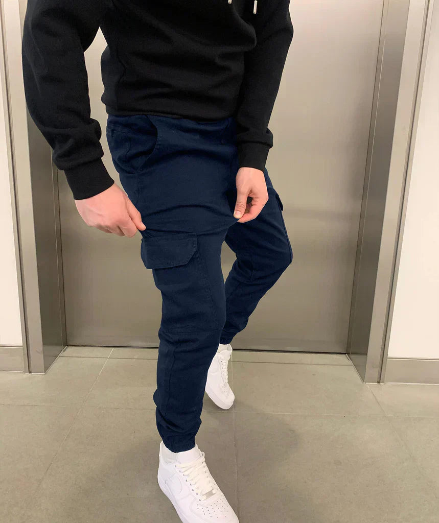 Joggers cargo pour homme à coupe décontractée avec chevilles resserrées et poches latérales