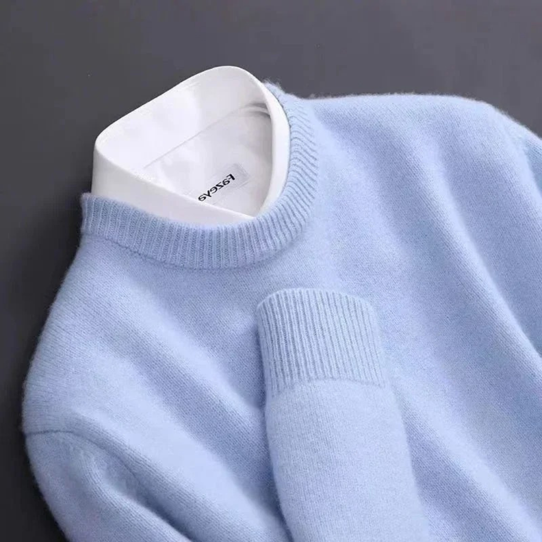 Pull en cachemire pour homme à coupe regular, disponible en plusieurs coloris