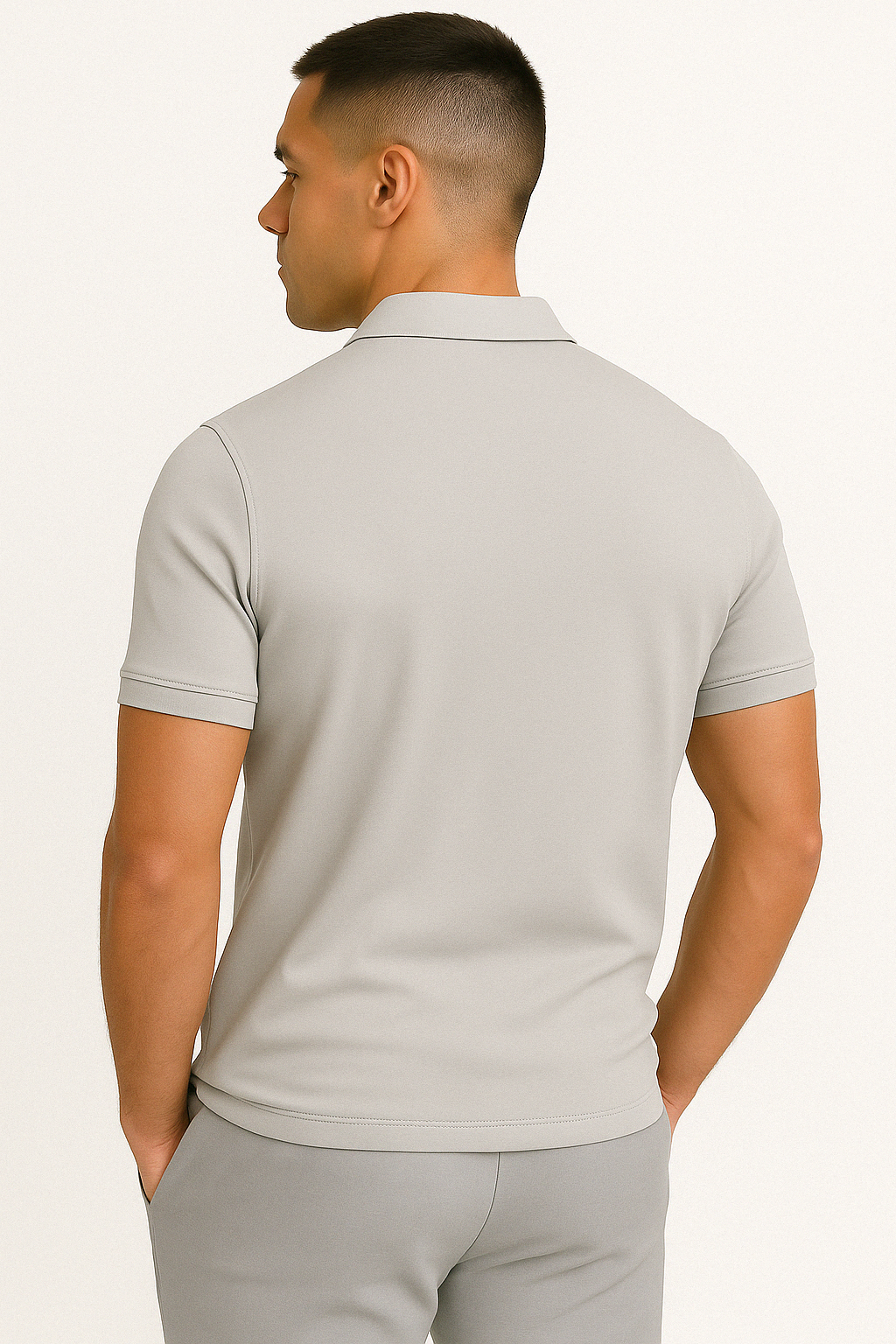 Polo homme à zip mi-haut coupe slim en tissu doux