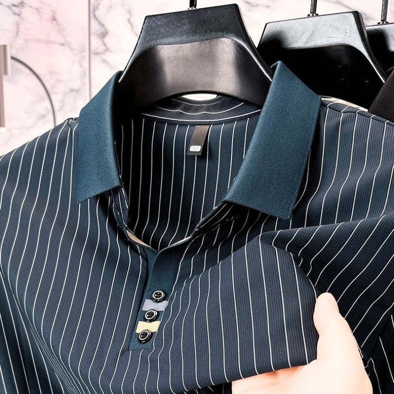 Polo à rayures fines pour homme avec col et poignets contrastés