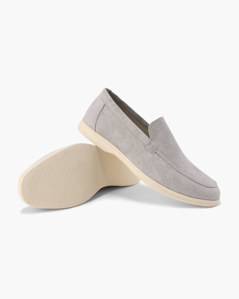 Mocassins en cuir suédé pour homme avec semelle antidérapante et finition artisanale
