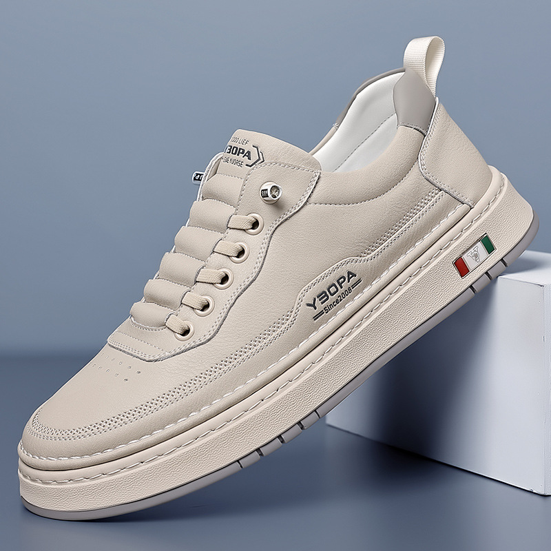 Sneakers en cuir texturé pour homme à silhouette élégante et semelle amortissante