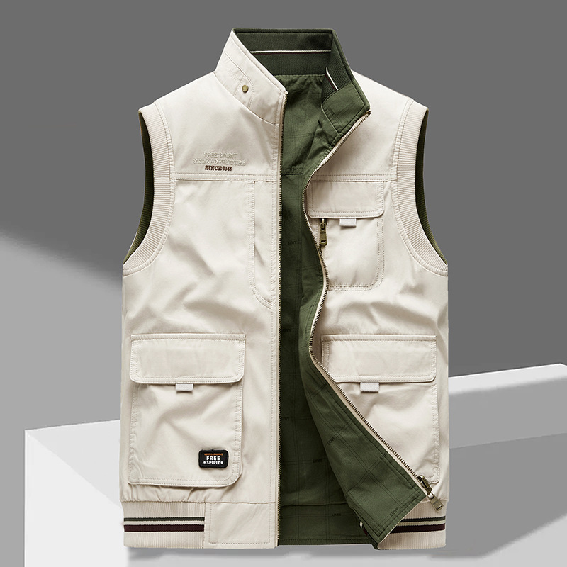 Gilet en coton pour homme aux épaules sculptées et bords côtelés contrastés