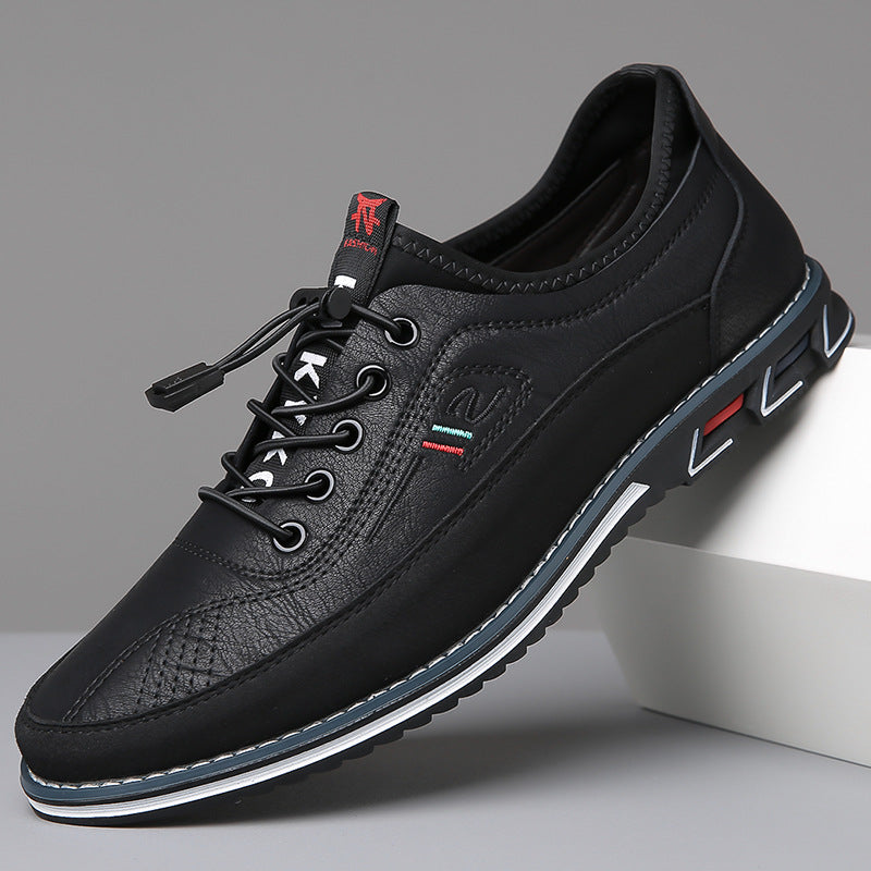 Chaussures raffinées pour homme à la forme épurée, disponibles en plusieurs coloris