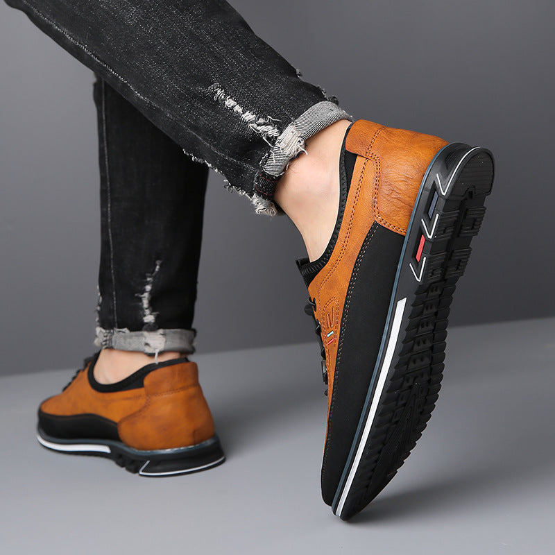 Chaussures raffinées pour homme à la forme épurée, disponibles en plusieurs coloris