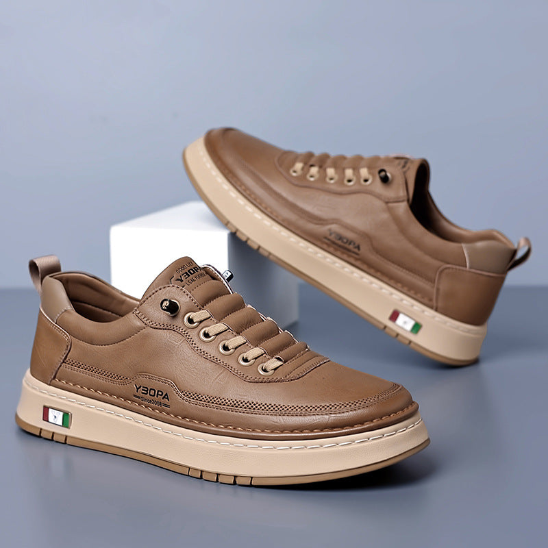 Sneakers en cuir texturé pour homme à silhouette élégante et semelle amortissante
