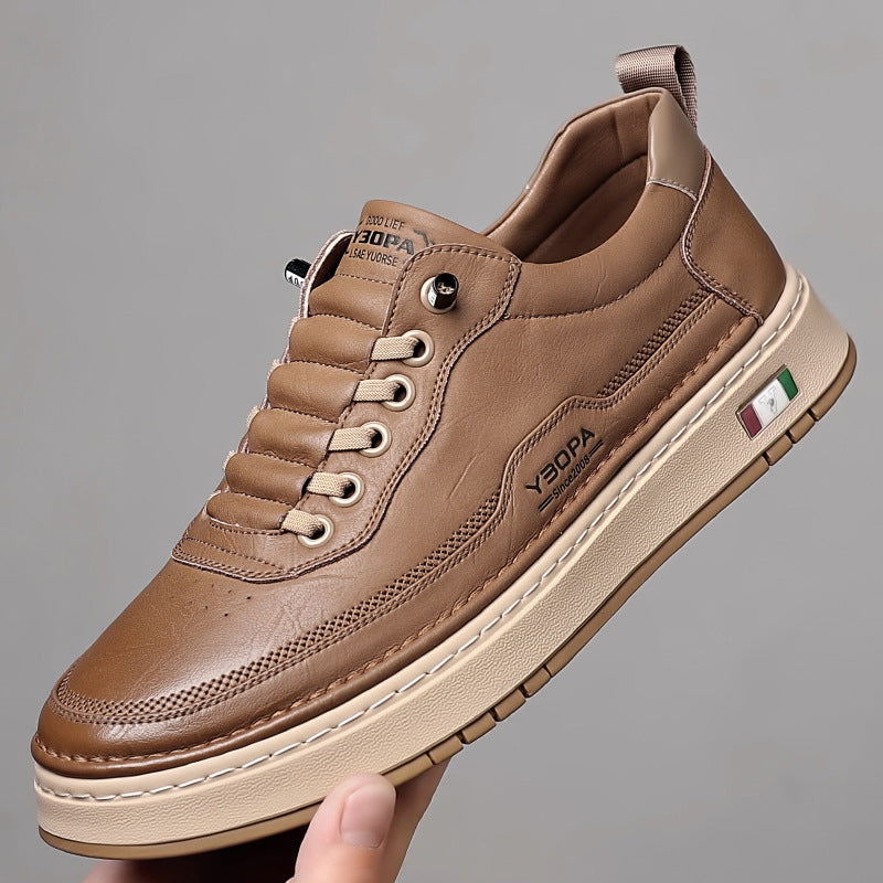 Sneakers en cuir texturé pour homme à silhouette élégante et semelle amortissante