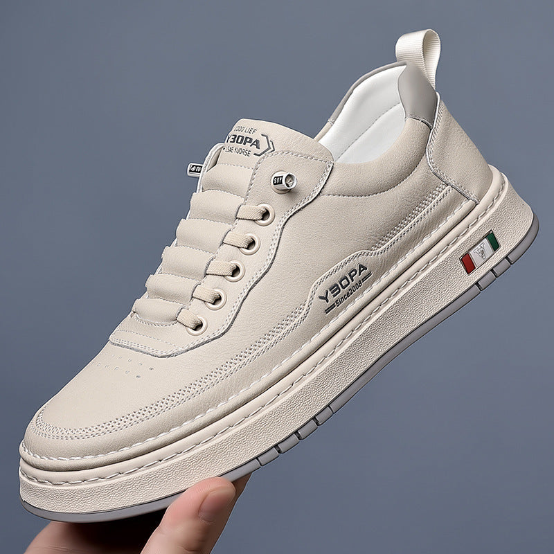 Sneakers en cuir texturé pour homme à silhouette élégante et semelle amortissante