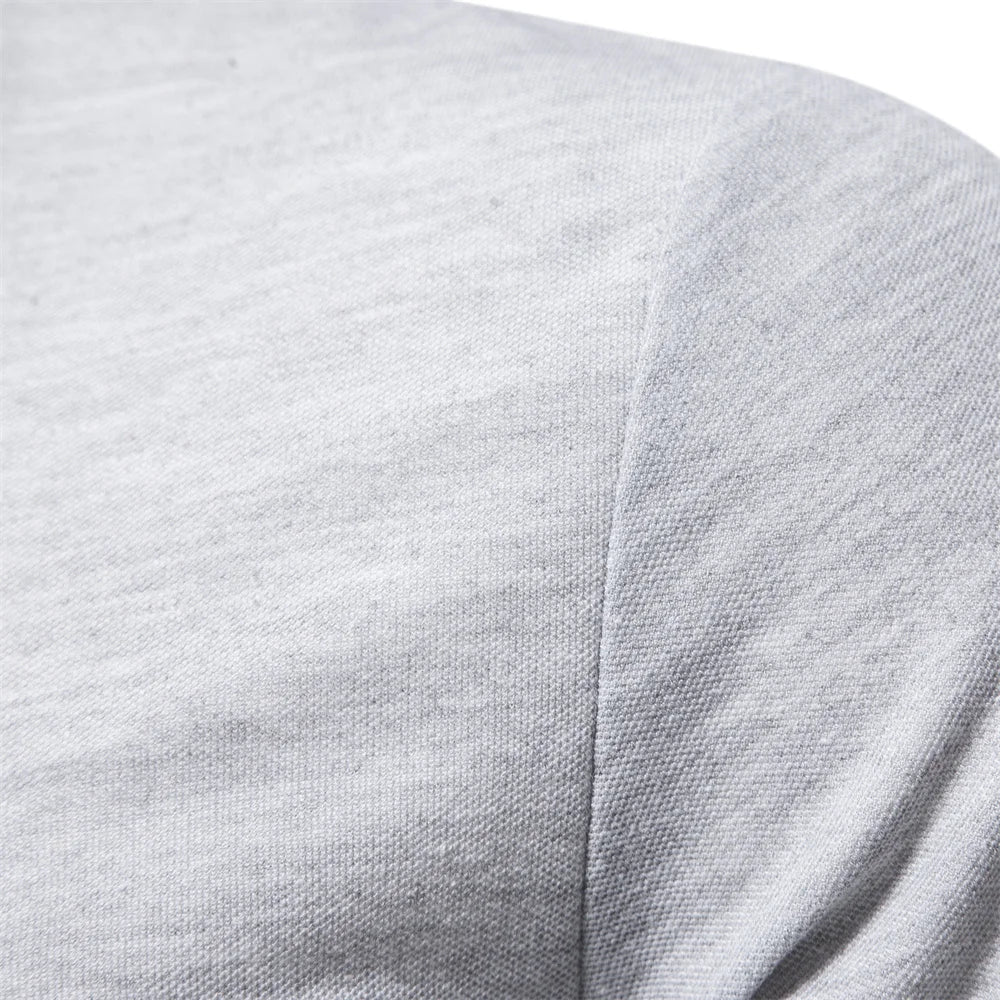 Pull polo pour homme en maille avec broderie discrète, coupe ajustée