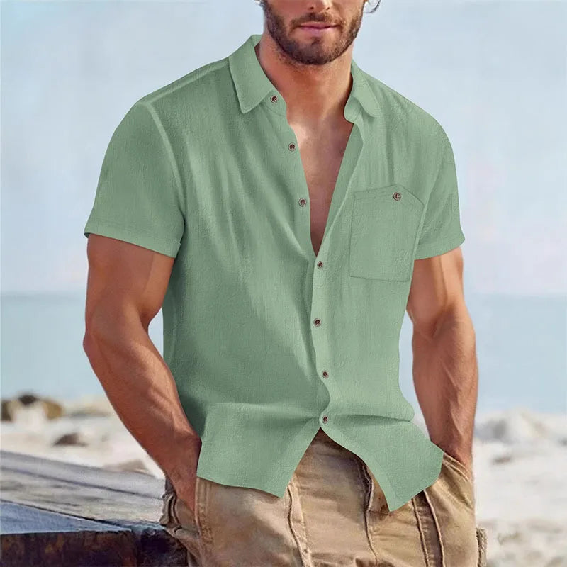 Chemise d'été pour homme à col ouvert et coupe droite avec poche poitrine