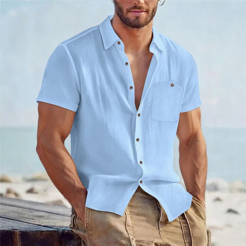 Chemise d'été pour homme à col ouvert et coupe droite avec poche poitrine