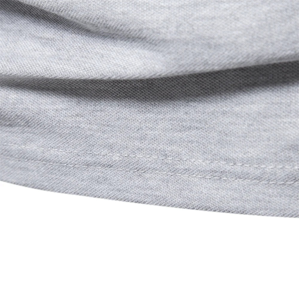 Pull polo pour homme en maille avec broderie discrète, coupe ajustée