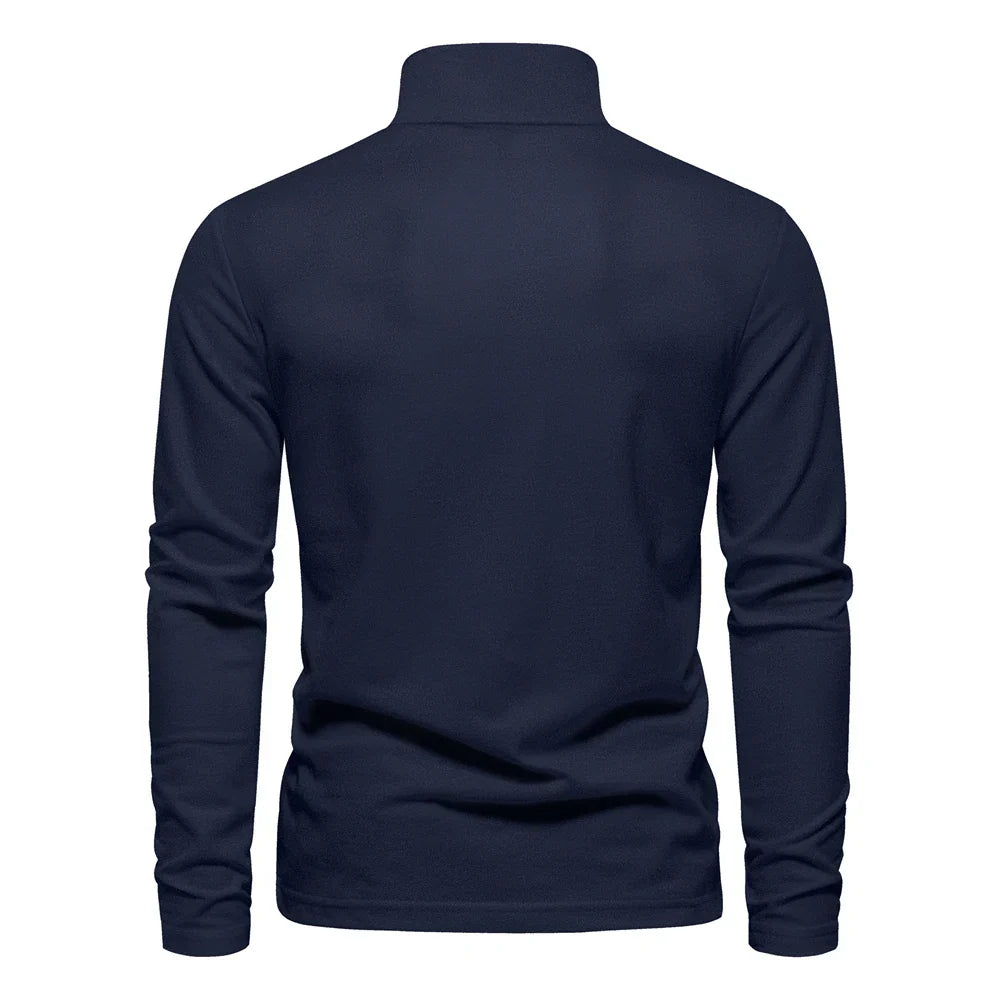 Pull polo pour homme en maille avec broderie discrète, coupe ajustée