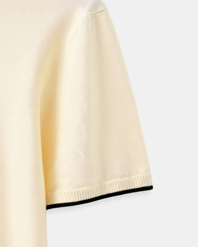 Polo en piqué de coton pour homme avec col côtelé et détails de piping contrastant