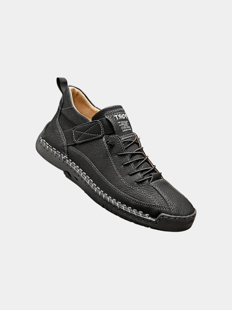 Baskets urbaines à lacets pour homme, silhouette épurée et semelle robuste
