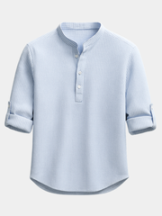 Chemise homme en coton et lin à coupe ajustée et ourlet courbé