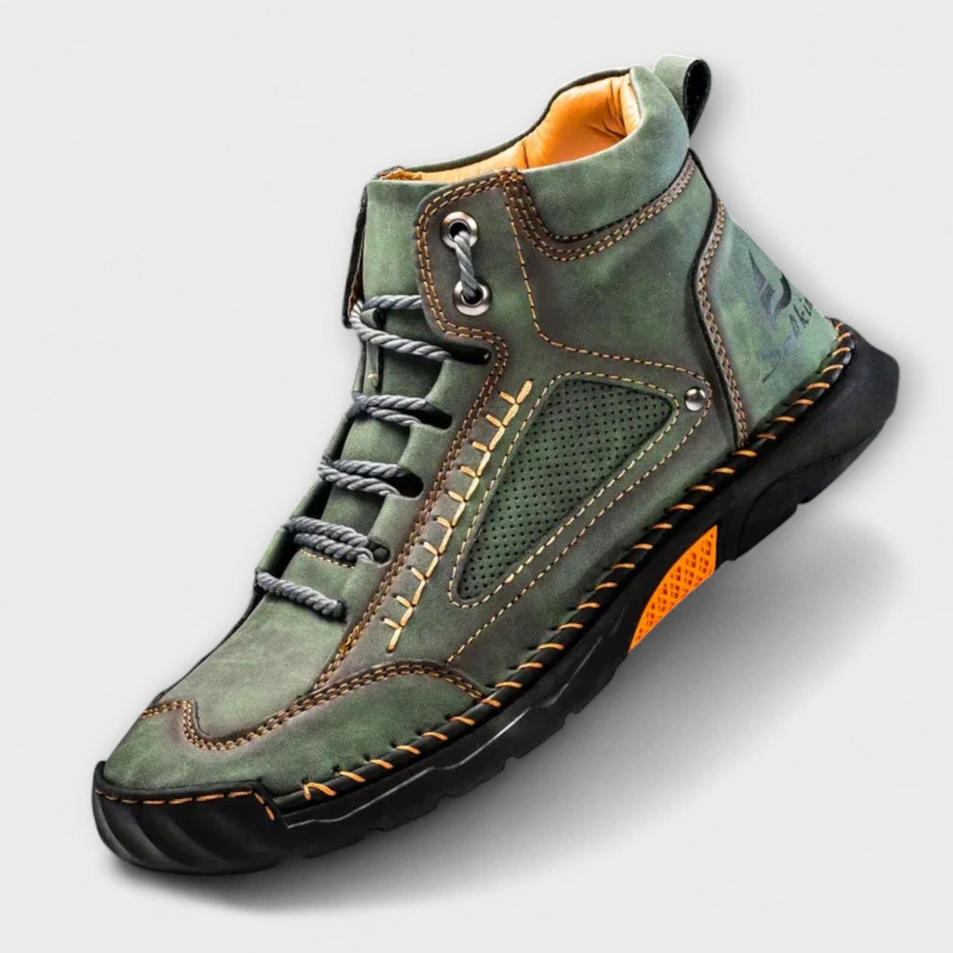 Bottes en cuir souple pour homme aux coutures soignées et à la semelle renforcée