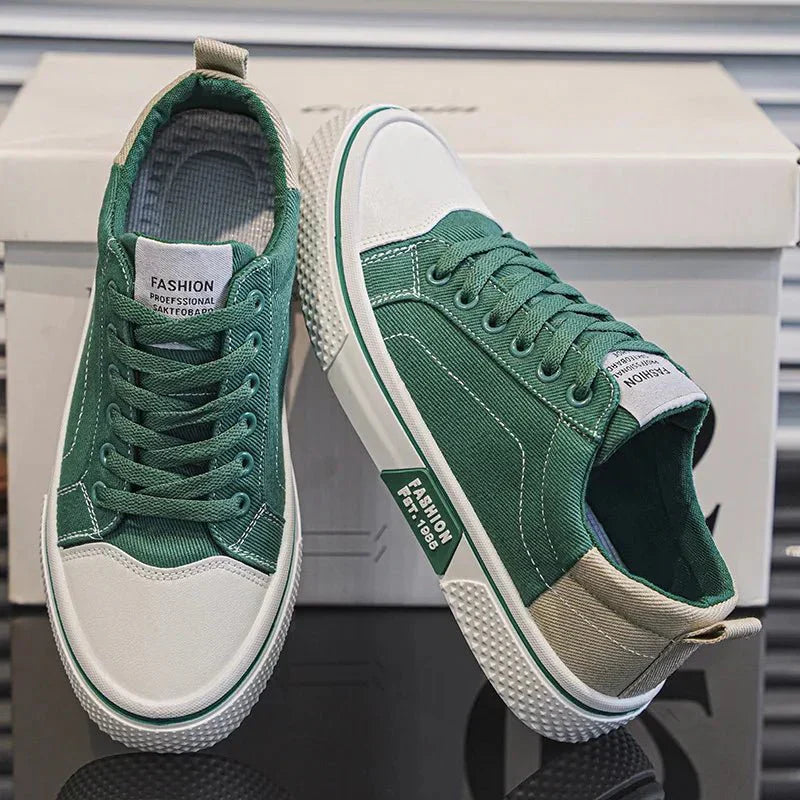 Baskets basses en toile pour homme à lacets, profil bas et design épuré