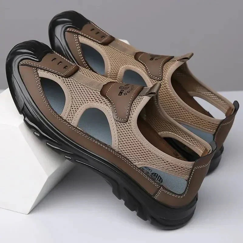 Sandales orthopédiques pour homme à semelle respirante en marron, gris et noir