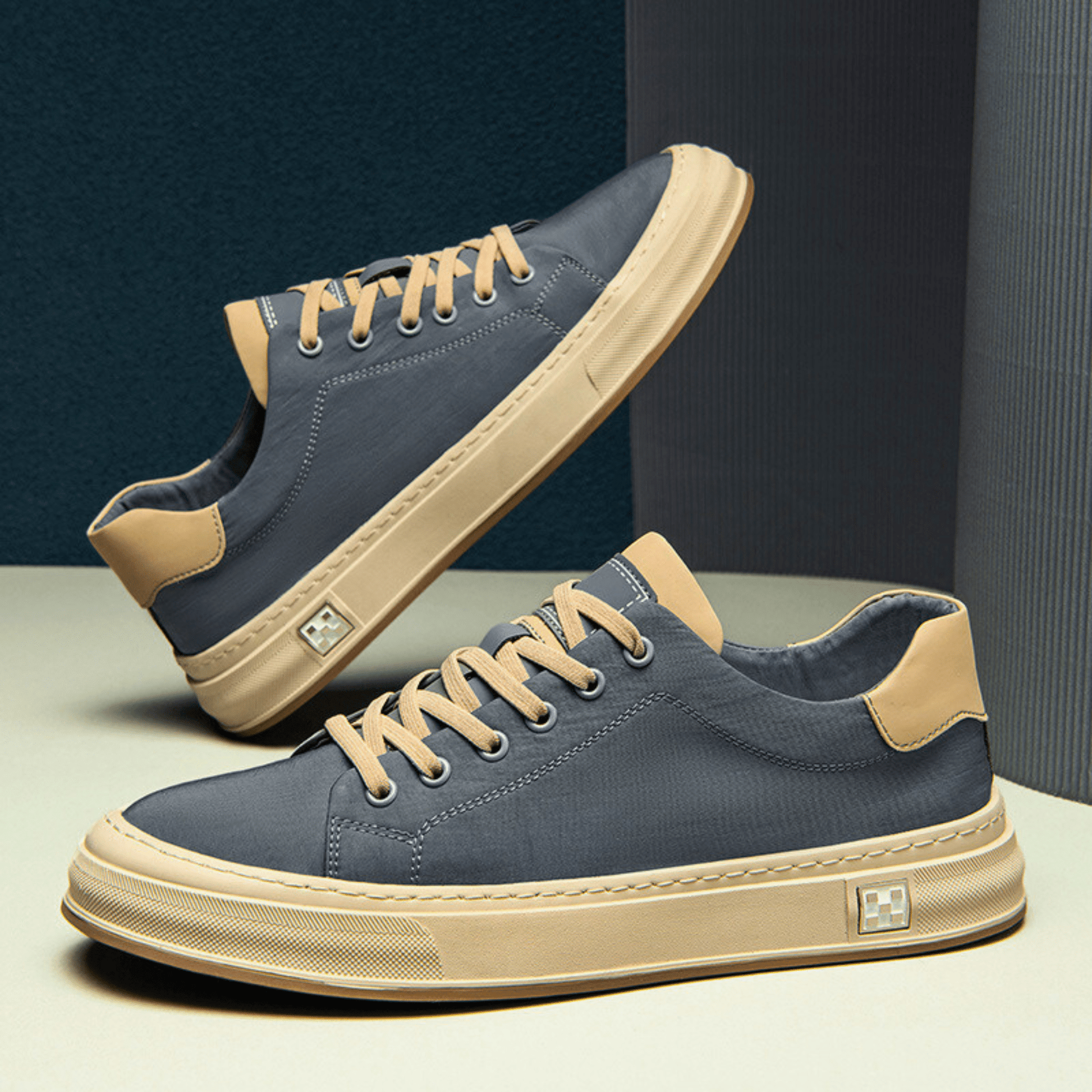 Baskets en toile à profil bas pour homme, coloris brume océanique et noir obsidienne