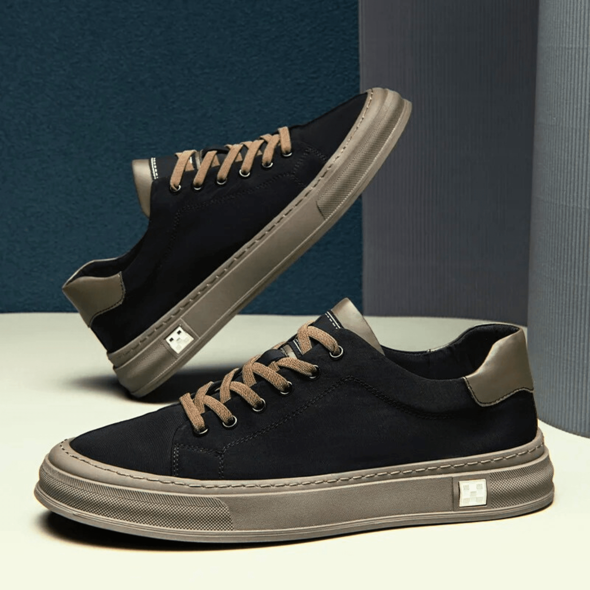 Baskets en toile à profil bas pour homme, coloris brume océanique et noir obsidienne