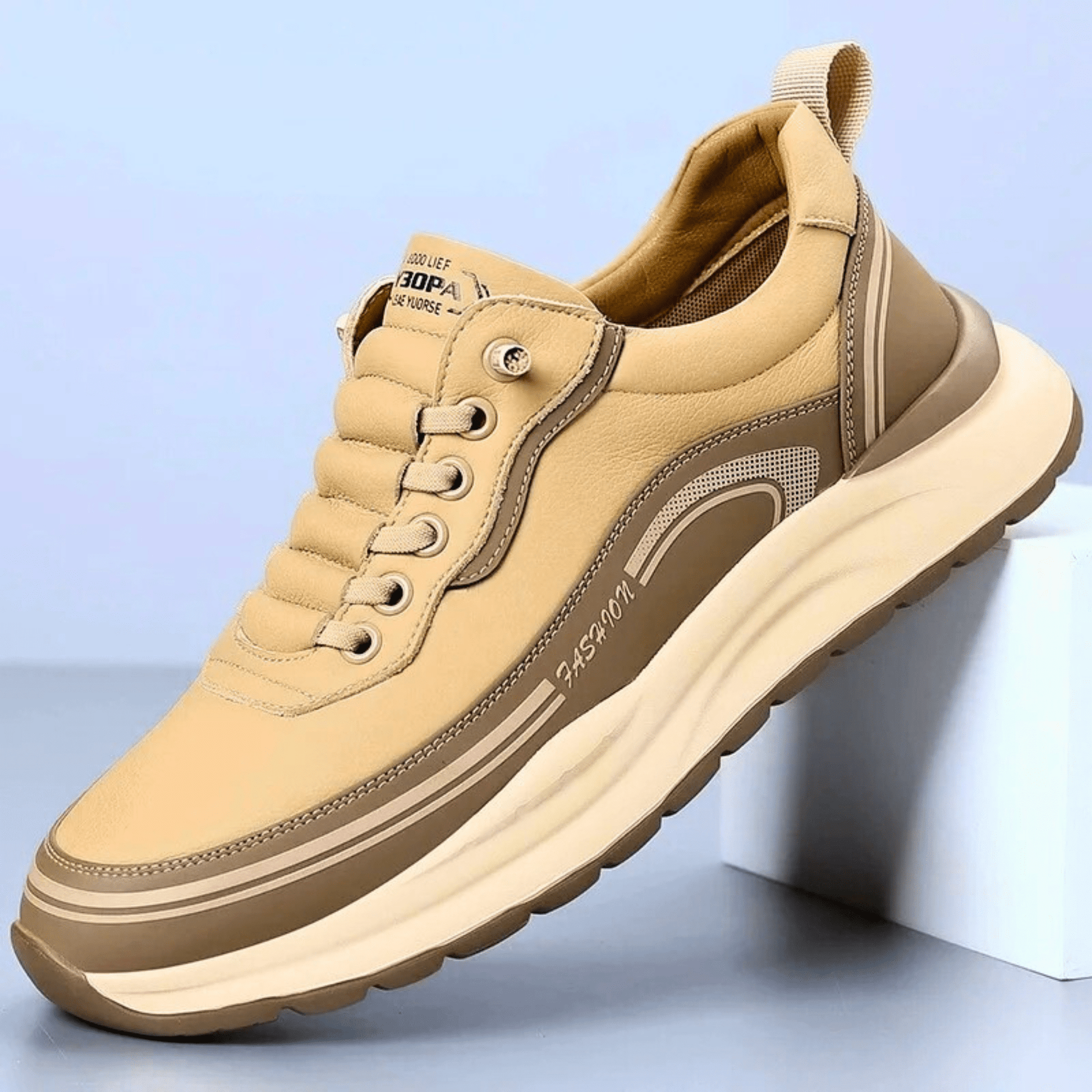 Baskets de ville amorties pour homme à semelle épaisse, disponibles en noir, blanc et beige