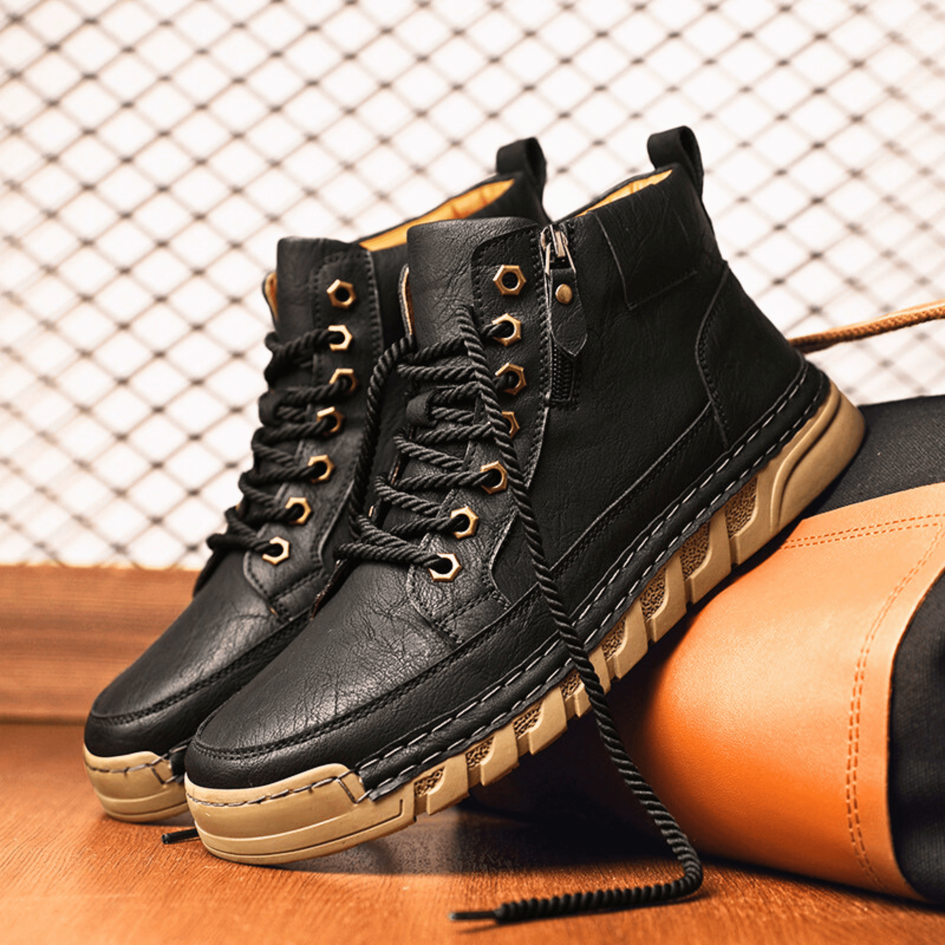 Bottes en cuir pour homme à silhouette fuselée, coloris moka et noir